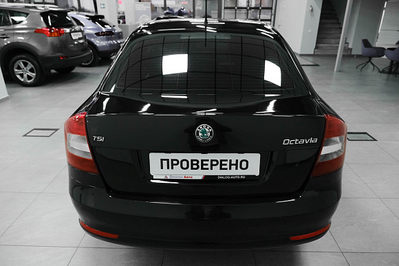 Skoda Octavia Elegance, 2011 года, пробег 222388 км