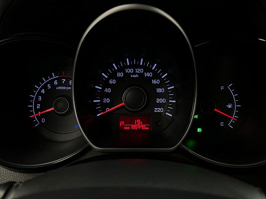 Kia Rio Luxe, 2012 года, пробег 195000 км