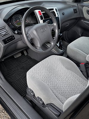 Hyundai Tucson, 2004 года, пробег 325173 км