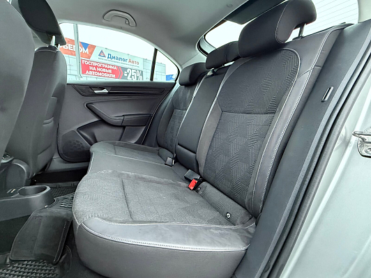 Volkswagen Polo Exclusive, 2020 года, пробег 137500 км