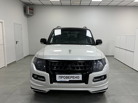 Mitsubishi Pajero GLS, 2019 года, пробег 15000 км