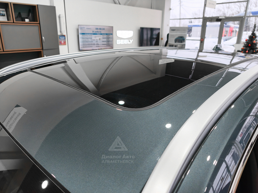 Geely Monjaro Flagship SE, серый