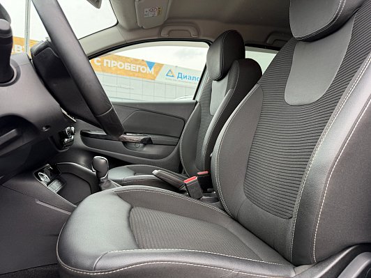Renault Kaptur Style, 2021 года, пробег 44100 км