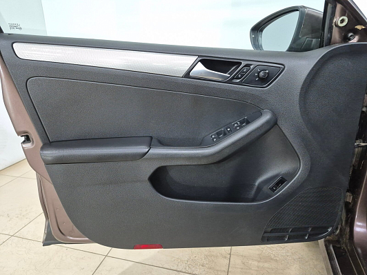 Volkswagen Jetta, 2015 года, пробег 177187 км