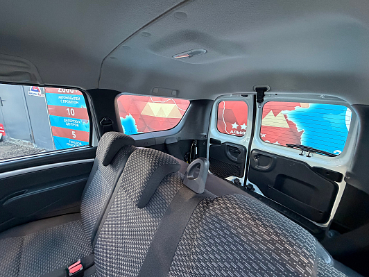 Lada (ВАЗ) Largus Luxe Prestige Glonass (5 мест) (2018-2019), 2019 года, пробег 92144 км