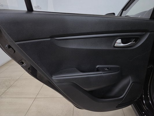 Kia Rio, 2020 года, пробег 80387 км