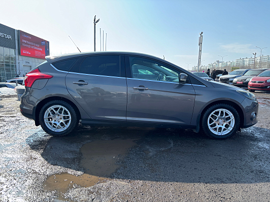 Ford Focus SYNC Edition, 2011 года, пробег 175586 км
