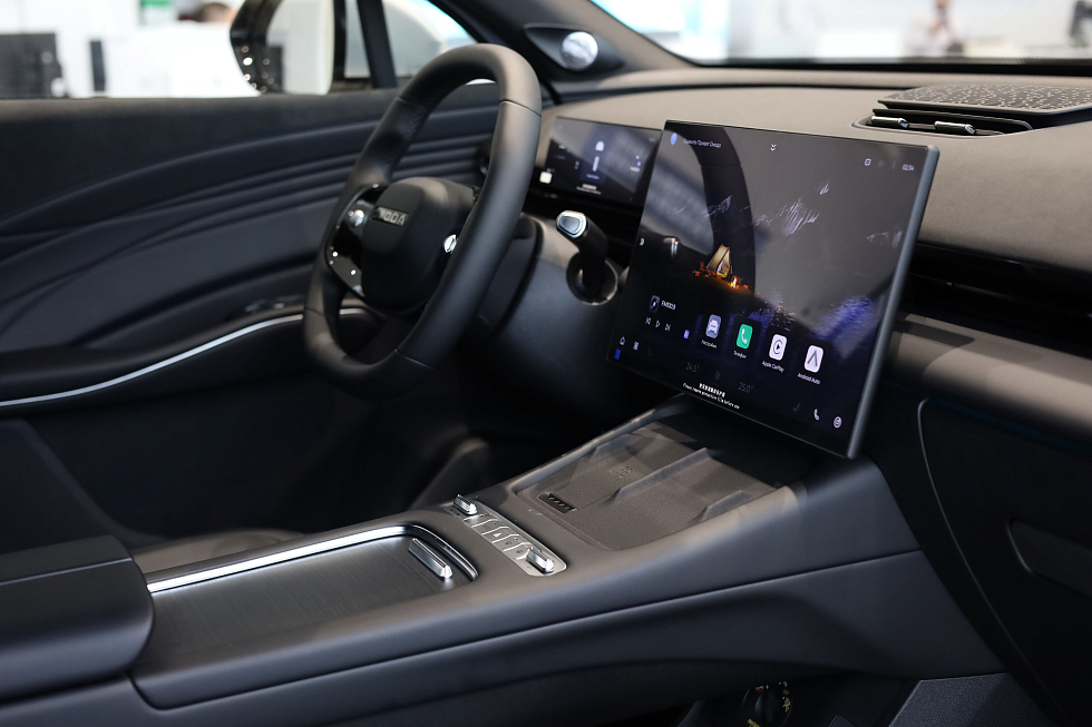 Jaecoo J8 Престиж +, черный