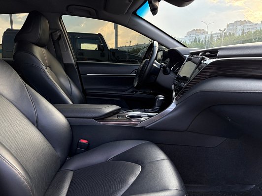 Toyota Camry Элеганс Safety, 2019 года, пробег 92410 км