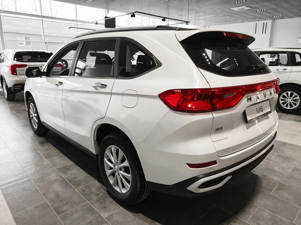Haval M6 Оптимум, белый