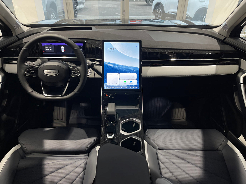 Geely Atlas Flagship, черный