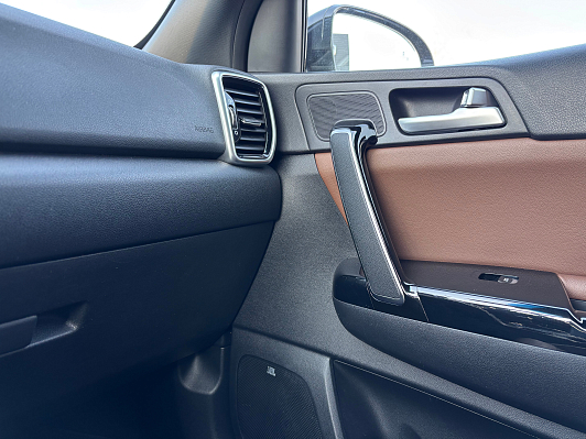 Kia Sportage, 2019 года, пробег 168181 км