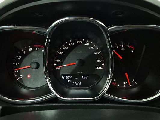 Lada (ВАЗ) Vesta Comfort, 2017 года, пробег 137903 км