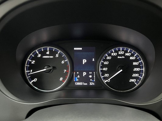 Mitsubishi Outlander Invite, 2018 года, пробег 136649 км