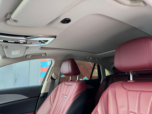 Hongqi H5 Делюкс Плюс (Deluxe+), 2023 года, пробег 62900 км