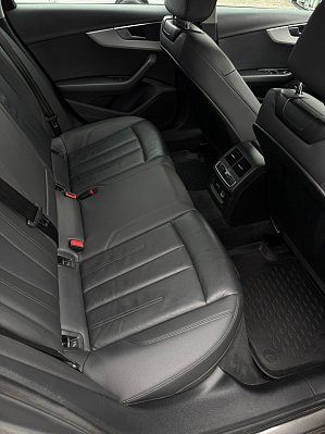 Audi A4 35 TFSI S tronic Edition One, 2020 года, пробег 124378 км