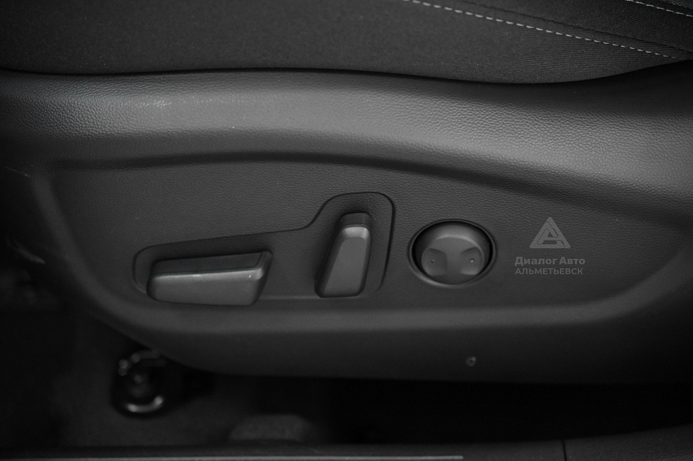 Solaris HC Лайфстайл (LifeStyle) (АТ), синий