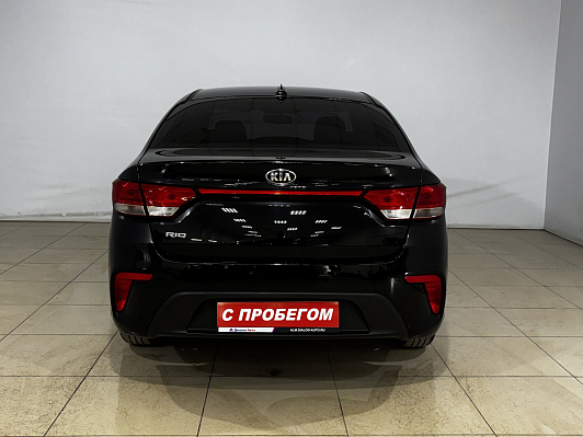 Kia Rio Luxe, 2018 года, пробег 113941 км