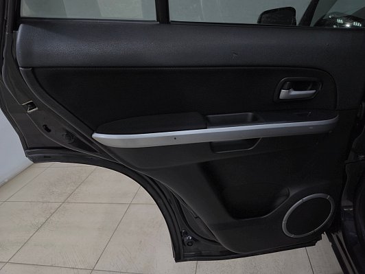 Suzuki Grand Vitara JLX-A, 2011 года, пробег 260616 км
