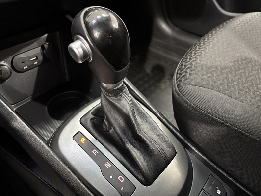 Kia Rio, 2017 года, пробег 84397 км