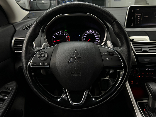 Mitsubishi Eclipse Cross Instyle, 2018 года, пробег 74000 км