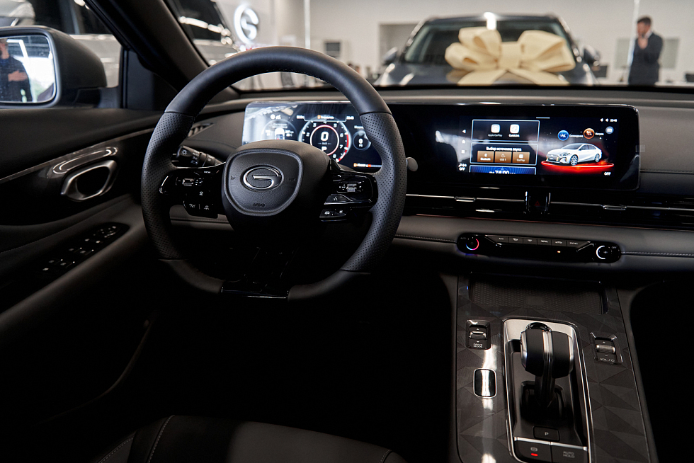 GAC Empow GL S-style, черный