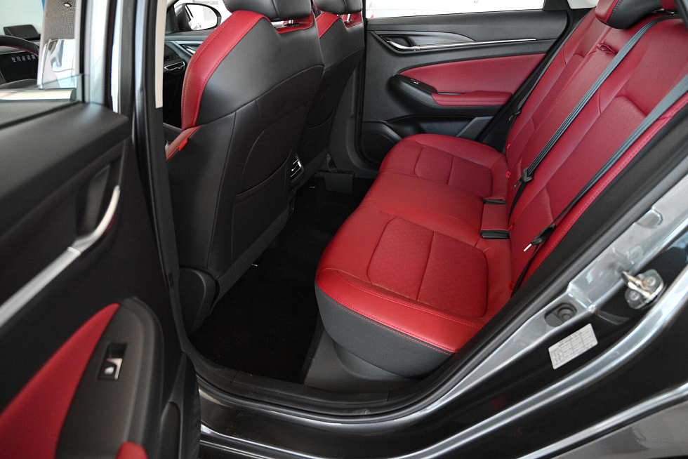 Changan Eado Plus LX, серый