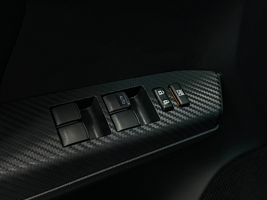 Toyota RAV4, 2013 года, пробег 121000 км