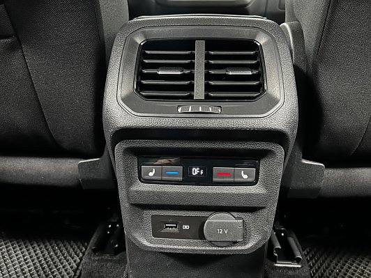 Volkswagen Tiguan Highline, 2019 года, пробег 125699 км