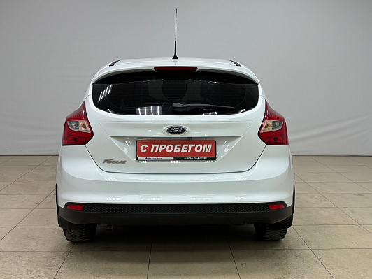 Ford Focus SYNC Edition, 2015 года, пробег 178730 км