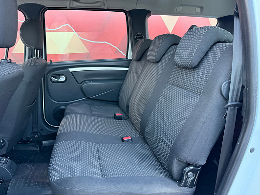 Lada (ВАЗ) Largus Luxe Prestige Glonass (5 мест) (2018-2019), 2019 года, пробег 92144 км