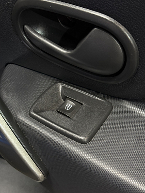 Renault Sandero Stepway Life, 2020 года, пробег 68582 км