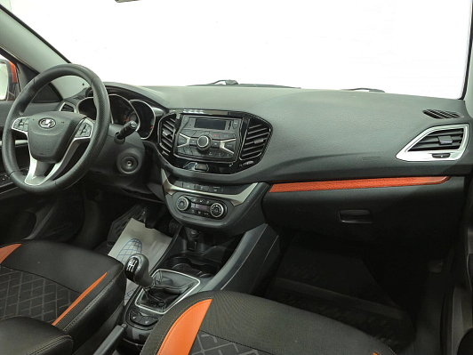 Lada (ВАЗ) Vesta Comfort, 2018 года, пробег 95857 км