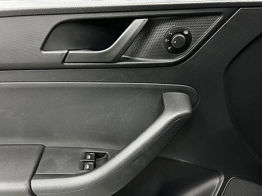 Skoda Rapid, 2015 года, пробег 100500 км