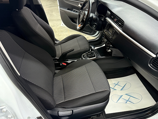Kia Rio Luxe, 2018 года, пробег 125338 км