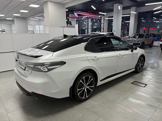 Toyota Camry S-Edition, 2020 года, пробег 80000 км