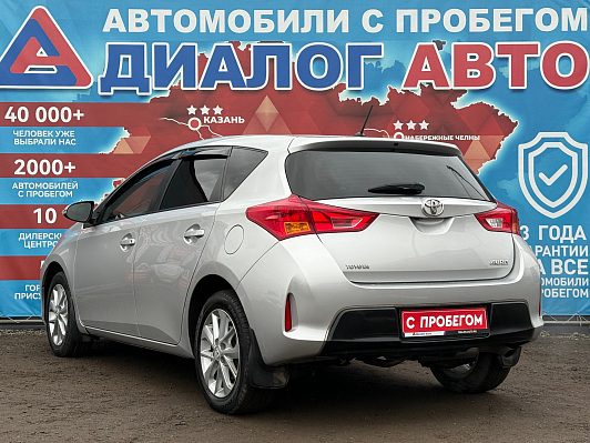 Toyota Auris, 2013 года, пробег 173600 км