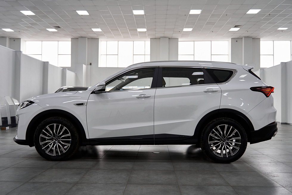 JETOUR X70+ Комфорт, белый