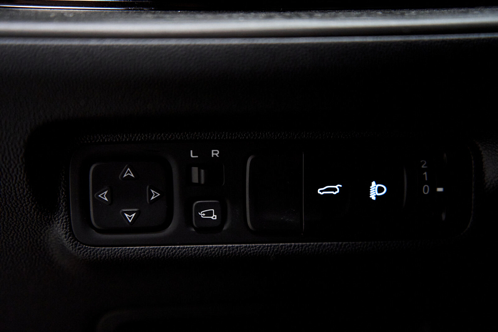 Changan UNI-S (CS55 Plus) Comfort, красный