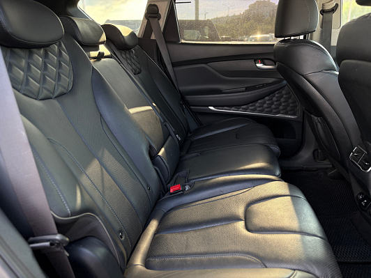 Hyundai Santa Fe Prestige, 2022 года, пробег 110600 км