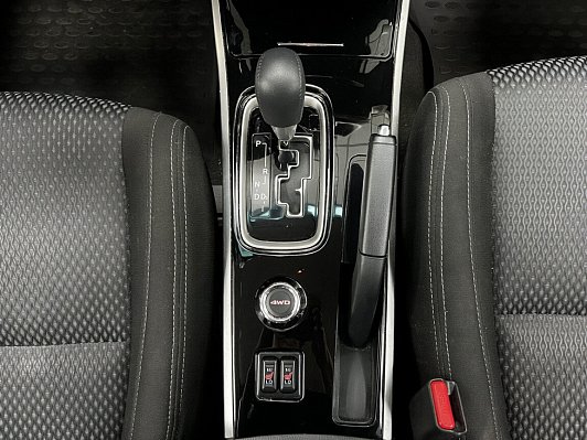 Mitsubishi Outlander Invite, 2018 года, пробег 136649 км