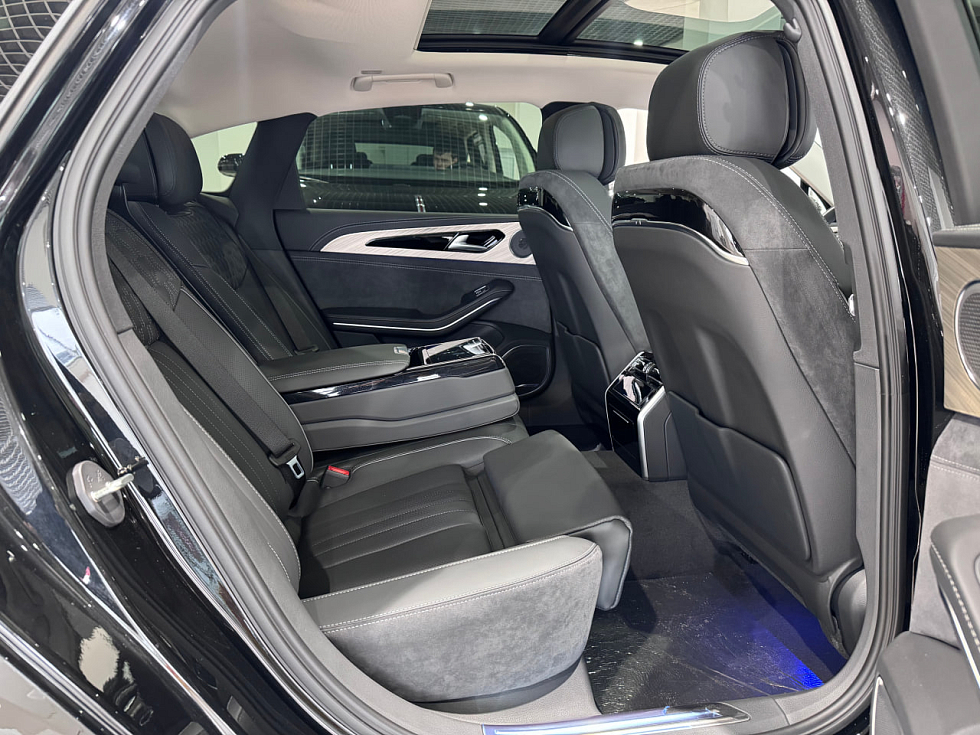 Hongqi H9 Делюкс (Deluxe), черный