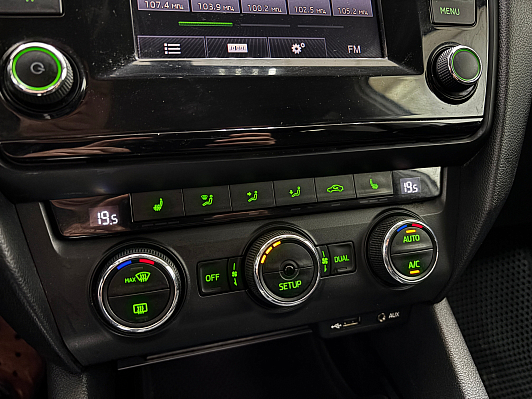 Skoda Octavia, 2014 года, пробег 229593 км