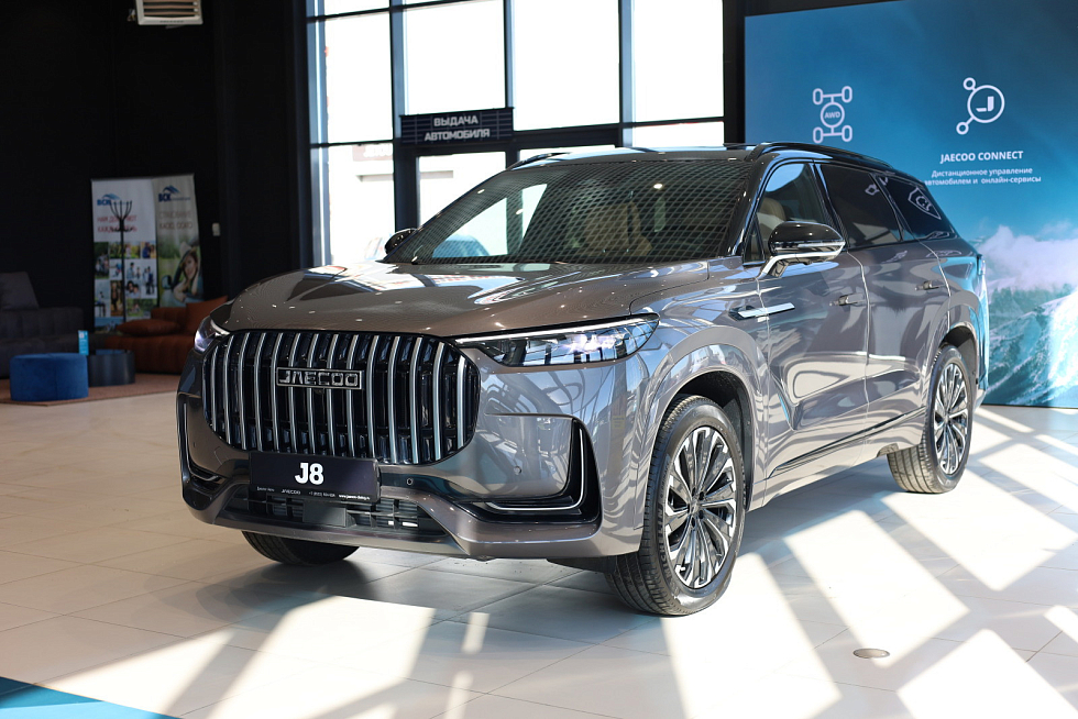 Jaecoo J8 Престиж, серебряный