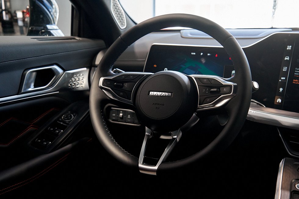 Haval F7 Премиум (2026), черный