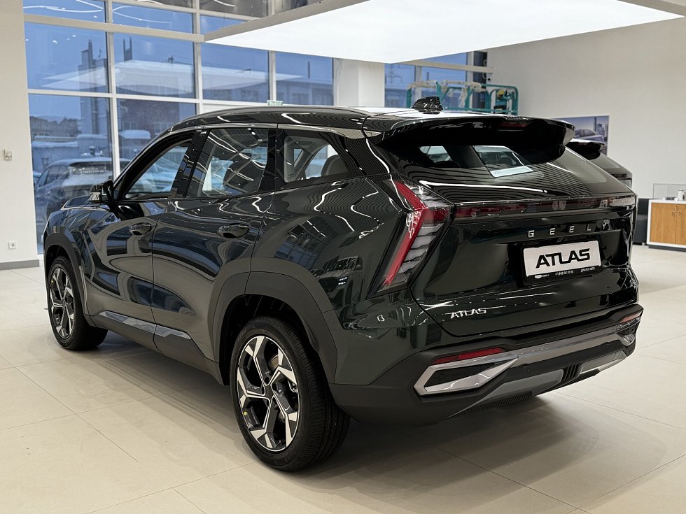 Geely Atlas Флагман, черный