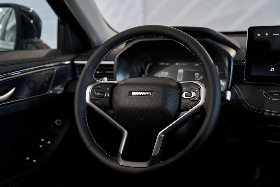 Haval Jolion Техно +, черный