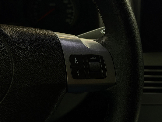 Opel Astra Enjoy, 2011 года, пробег 154107 км