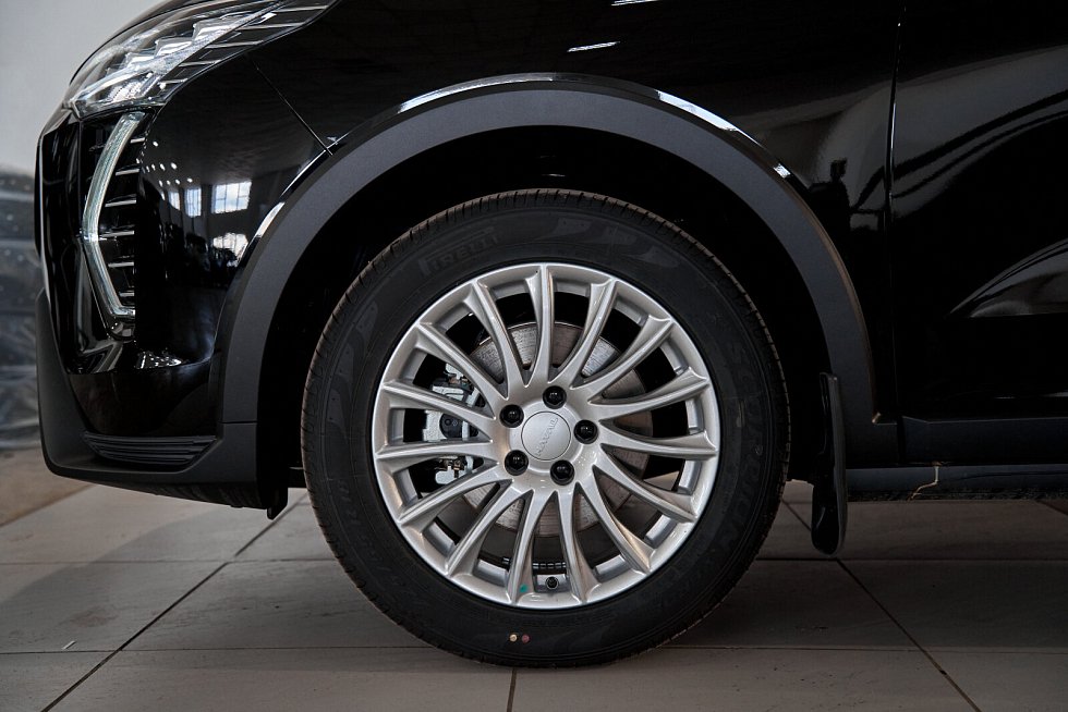 Haval Jolion Техно +, черный