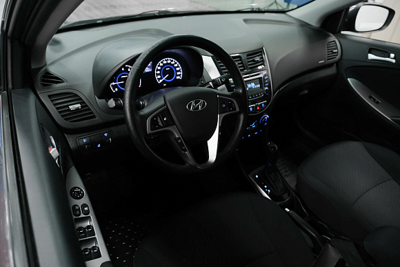 Hyundai Solaris Elegance, 2016 года, пробег 94000 км